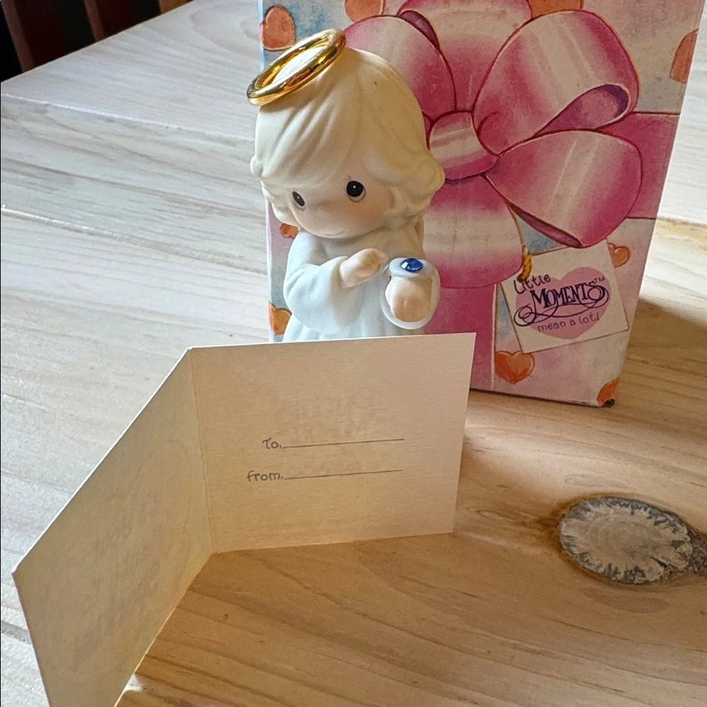 Precious Moments Porcelain Figurine Month Of December Model #261327